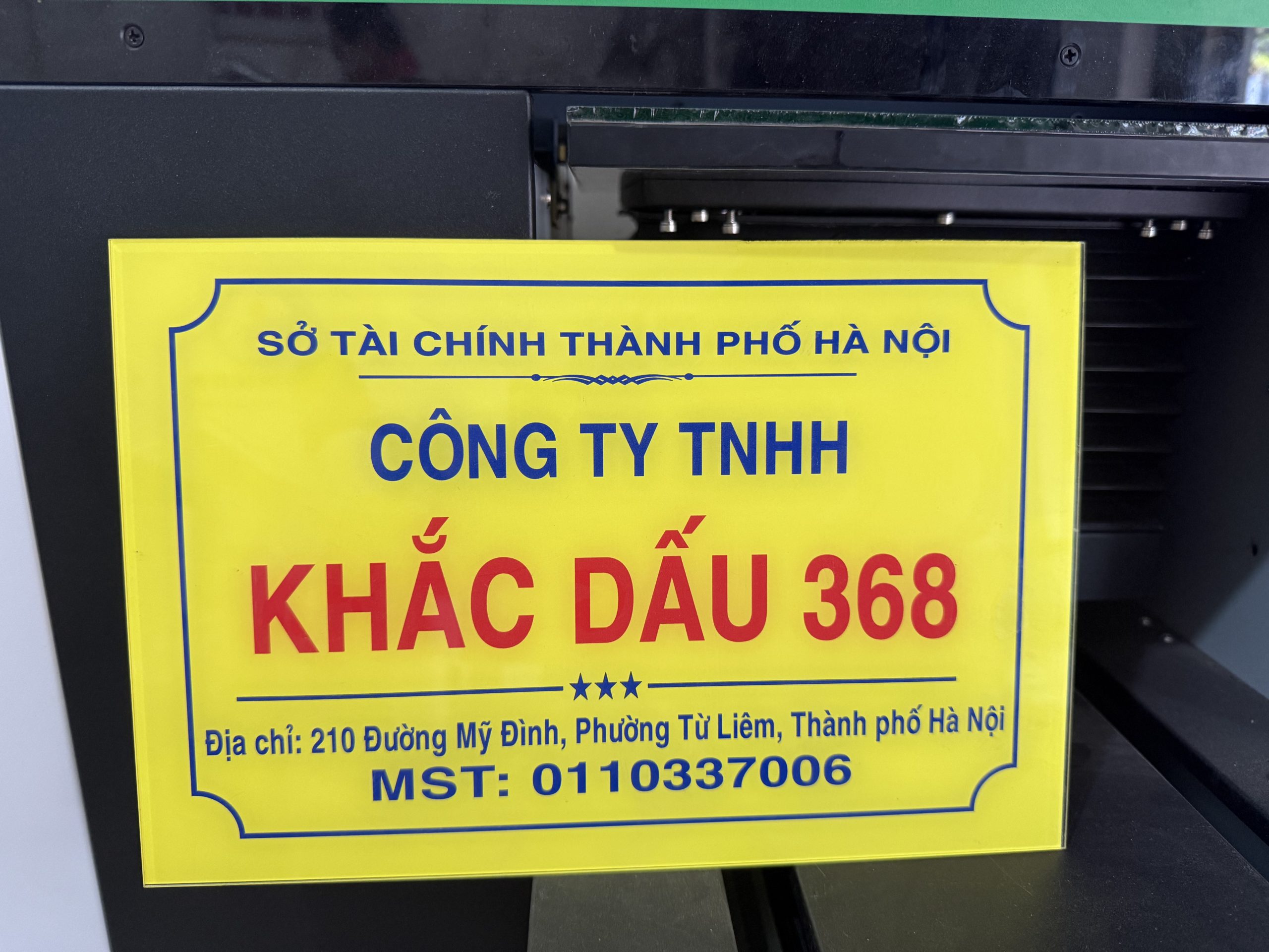 In biển công ty, phòng ban